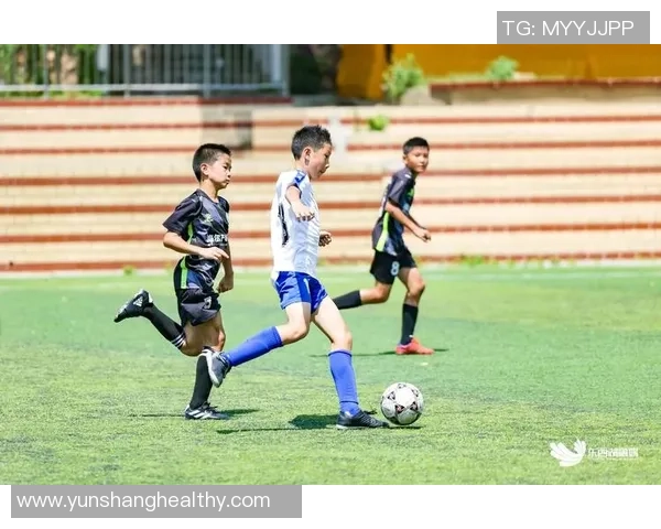 苏苏足球：探索青少年足球发展的新路径与未来愿景